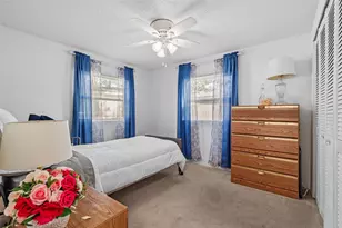 506 Piccadilly, Grand Prairie, TX 75060 - Photo 10