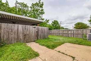 2917 Tanglewood Dr, Lancaster, TX 75134 - Photo 22