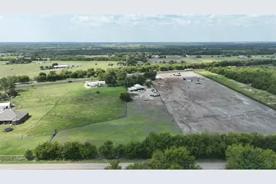 5271 N US Highway 69, Celeste, TX 75423 - Photo 2