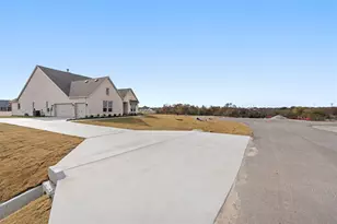 305 Texas Sage Trail, Weatherford, TX 76082 - Photo 6