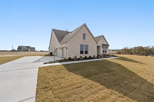 305 Texas Sage Trail, Weatherford, TX 76082 - Photo 4