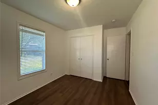 330 E Wilson Ave, Pilot Point, TX 76258 - Photo 6