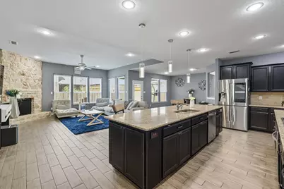 1929 Brahorn Lane, Fort Worth, TX 76131 - Photo 8