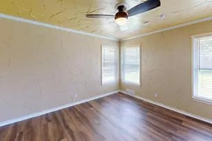 6458 Royal Ln, Dallas, TX 75230 - Photo 12