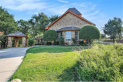 112 Bonita Drive, Springtown, TX 76082 - Photo 2