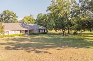 1000 N Waldrip St, Grand Saline, TX 75140 - Photo 8