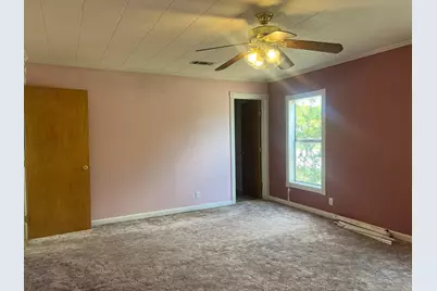 1101 Texas Street, Graham, TX 76450 - Photo 12