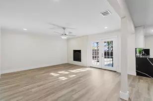 2008 E Peters Colony Rd, Carrollton, TX 75007 - Photo 8