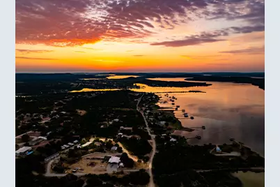 200 Retreat Drive #7, Possum Kingdom Lake, TX 76450 - Photo 4