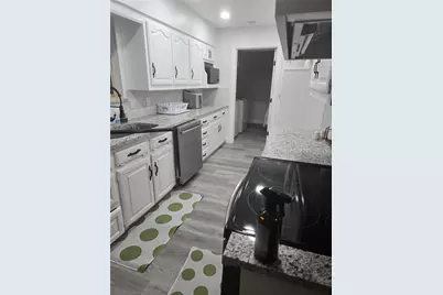 2847 Rochelle Road, Irving, TX 75062 - Photo 4