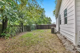 1005 N Neal St, Commerce, TX 75428 - Photo 22