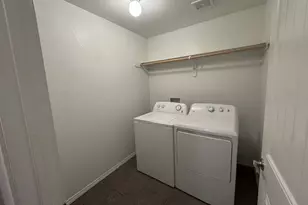 902 Blue Quail Run, Glenn Heights, TX 75154 - Photo 16