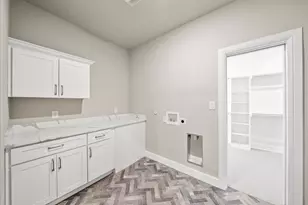 6421 Starlight Ranch Rd, Godley, TX 76044 - Photo 26