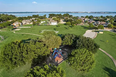 9113 Canyon Creek Drive, Rowlett, TX 75088 - Photo 38