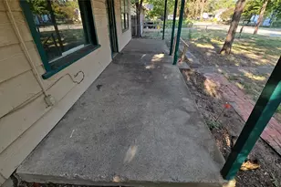 7213 Pawnee Trail, Lake Worth, TX 76135 - Photo 4