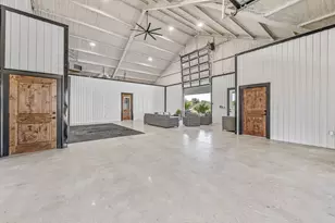 385 Private Rd 1733, Stephenville, TX 76401 - Photo 18