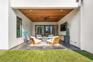 9943 Coppedge Ln, Dallas, TX 75220 - Photo 34