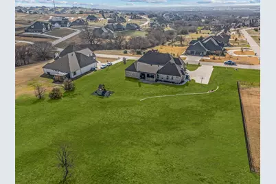 7756 Bella Milano Drive, Fort Worth, TX 76126 - Photo 38