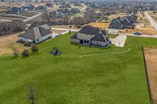 7756 Bella Milano Dr, Fort Worth, TX 76126 - Photo 38