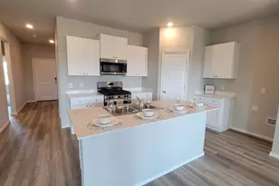 11137 Lone Ranger Ln, Fort Worth, TX 76036 - Photo 2