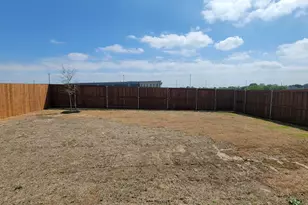 11137 Lone Ranger Ln, Fort Worth, TX 76036 - Photo 14