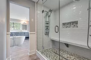 2910 S Country Club Rd, Garland, TX 75043 - Photo 20