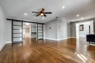 2910 S Country Club Rd, Garland, TX 75043 - Photo 14