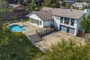 2910 S Country Club Rd, Garland, TX 75043 - Photo 2