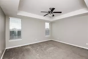 213 Kennedy Dr, Crowley, TX 76036 - Photo 8