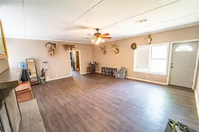 1000 W Hullum Street, Breckenridge, TX 76424 - Photo 26