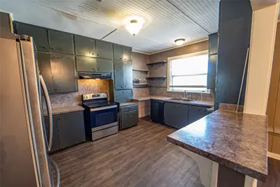 1000 W Hullum Street, Breckenridge, TX 76424 - Photo 22