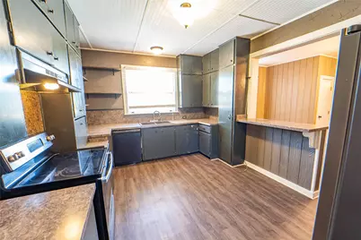 1000 W Hullum Street, Breckenridge, TX 76424 - Photo 24