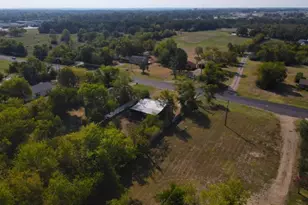 1811 Main St, Sulphur Springs, TX 75482 - Photo 14