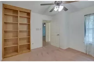 2719 Sunrise Dr, Arlington, TX 76006 - Photo 18