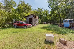 3130 Palacios Ave, Dallas, TX 75212 - Photo 2