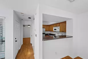 2310 Bamboo Dr, Arlington, TX 76006 - Photo 6