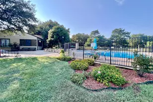 612 Carriage Way, Duncanville, TX 75137 - Photo 34