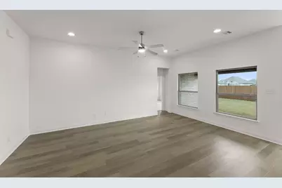 148 Trinity Street, Grandview, TX 76050 - Photo 2