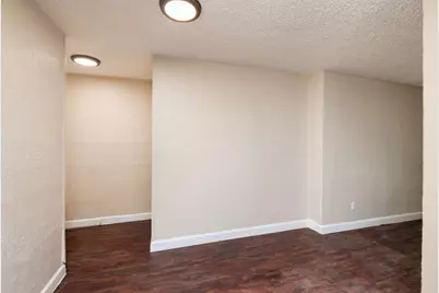 1037 E Tucker Street #102, Fort Worth, TX 76104 - Photo 6