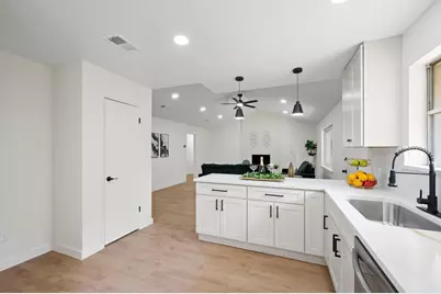 3605 Wayland Drive, Fort Worth, TX 76133 - Photo 12