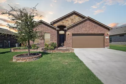 512 Lindisfarne Lane, Saginaw, TX 76131 - Photo 1