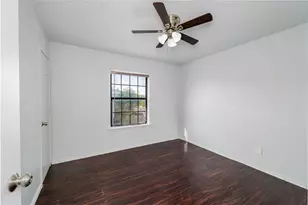 4951 Miller Ave, Fort Worth, TX 76119 - Photo 6