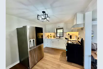 319 Lowe Street, Palestine, TX 75803 - Photo 14