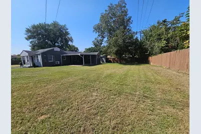 319 Lowe Street, Palestine, TX 75803 - Photo 32