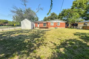 10804 Dunaway Dr, Dallas, TX 75228 - Photo 32