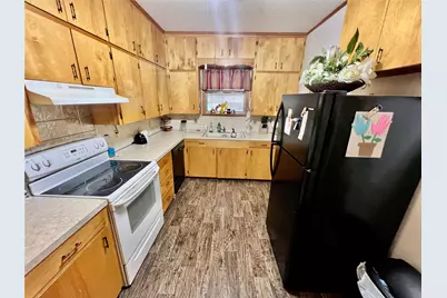 709 S Seaman Street, Eastland, TX 76448 - Photo 16