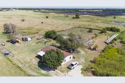 1250 Franklin Road, Eddy, TX 76524 - Photo 14