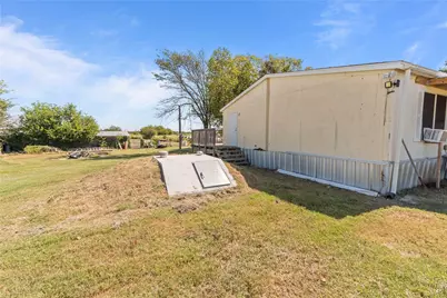 1250 Franklin Road, Eddy, TX 76524 - Photo 36