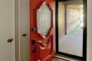 7716 Harmony Dr, Fort Worth, TX 76133 - Photo 6