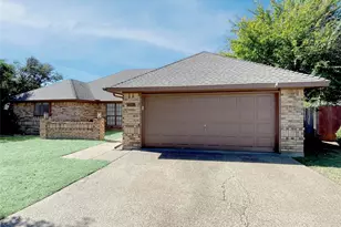 7716 Harmony Dr, Fort Worth, TX 76133 - Photo 1
